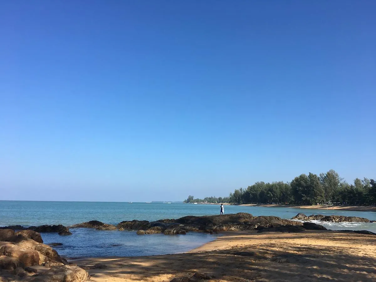 Lah Own Khaolak Resort Khao Lak 3*,