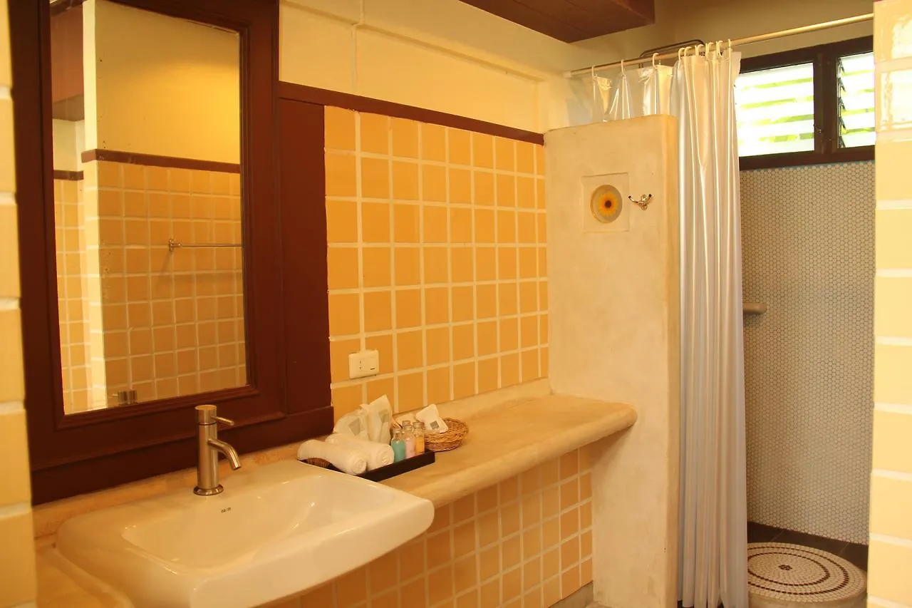 Lah Own Khaolak Resort Khao Lak 3*,