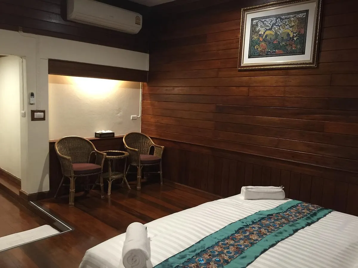 Lah Own Khaolak Resort Khao Lak